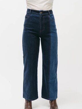 Two-Tone Dark Blue Straight Leg Jeans